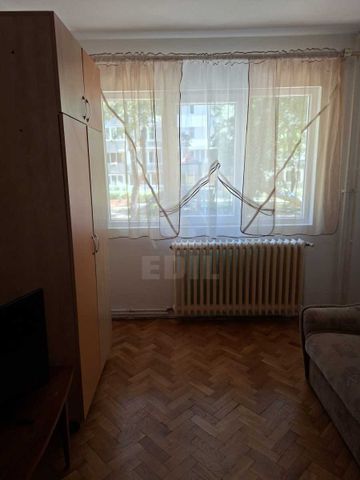 Apartament de Închiriere 3 camere, APCJ360124 - Fotografie 2
