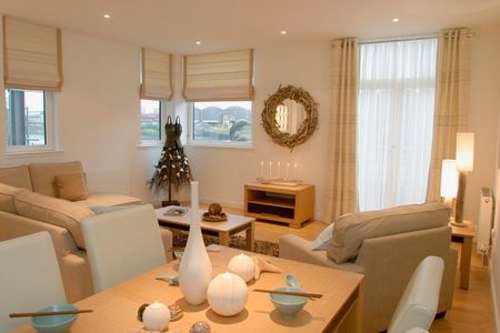 Meadowside Quay Walk - Photo 2