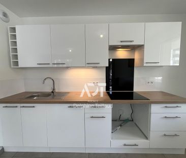 Location Appartement 3 pièces 63m² MEYLAN 38240 - Photo 1