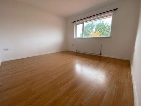 3 bedroom house to rent - Photo 3