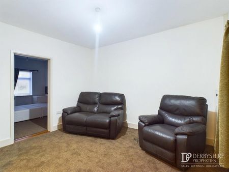 1 Bedroom Flat - Photo 2