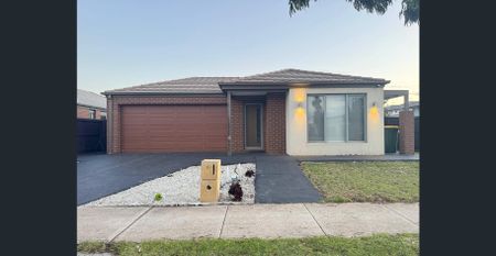 Modern Stylish Family Home in Prime Manor Lakes Location! - Photo 5