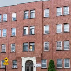 4 rooms apartment of 32m² in Montreal - Photo 2