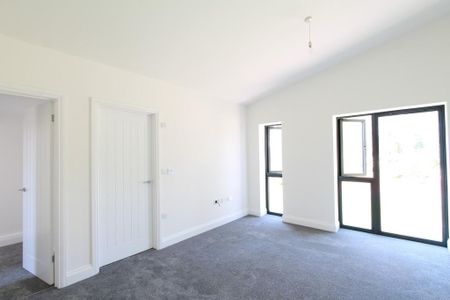 5 bedroom barn conversion to rent - Photo 3