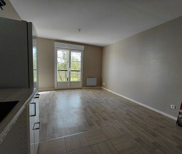 Location Appartement 2 pièces 47m² - Photo 5