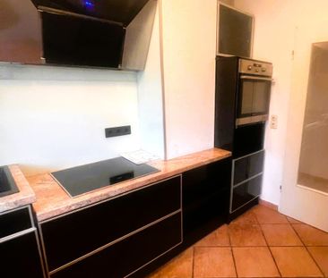 Ideal für 1-2 Personen! Ausgefallene 3-Zimmer-Dachgeschoßwohnung mi... - Photo 4