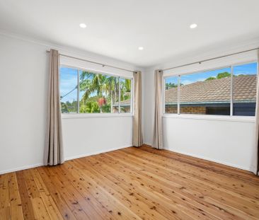 Ideally Located - Photo 3