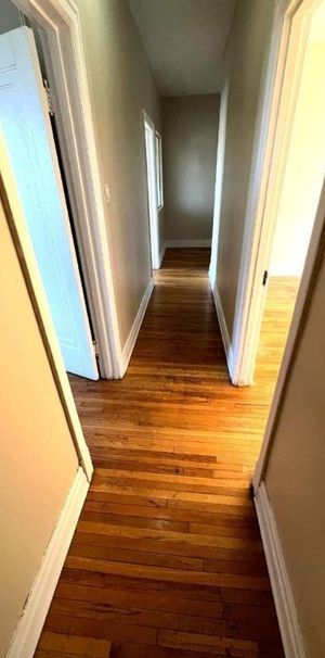 5½ ENTIEREMENT REFAIT-5 MNTS MT ROYAL ET UNIVERSITÉS- 3 CAC - Photo 1