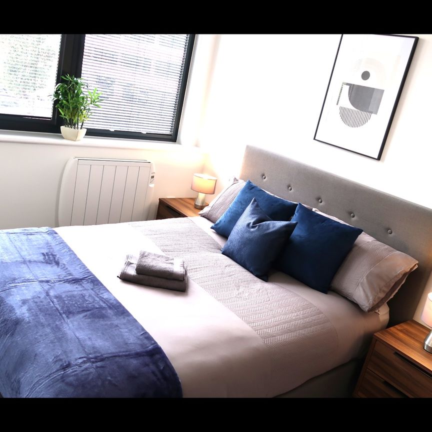 1 Bed Flat, Alexander House, M16 - Photo 1