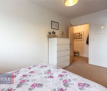 Beacon Tower, Fishponds Road, - Photo 5