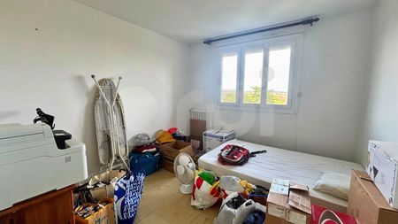 Location Appartement 5 pièces 87m² MONTPELLIER 34000 - Photo 3