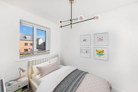 3 bedroom terraced house to rent - Photo 4