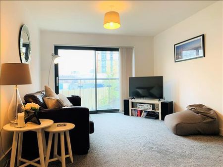 1 bedroom flat to rent - Photo 4