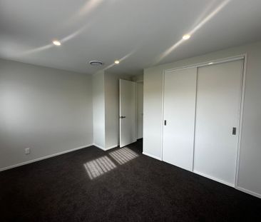 Beachlands - Photo 1