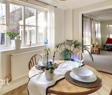 3 bedroom detached house to rent - Photo 5