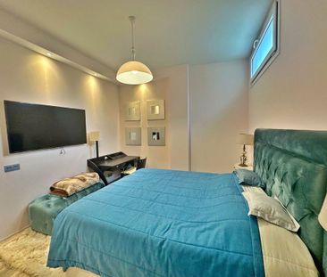 5 room luxury Villa for rent in Marbella, Andalusia - Photo 3