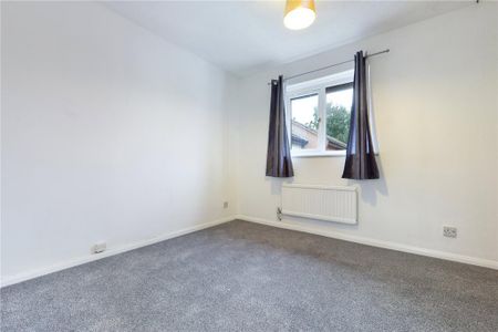 2 bedroom end of terrace house to rent - Photo 4