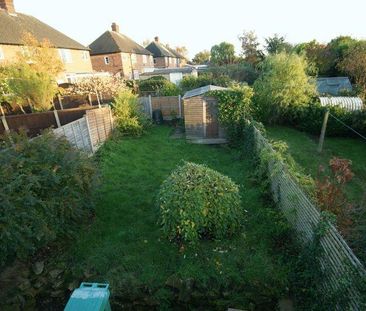 2 bedroom semi-detached house to rent - Photo 6