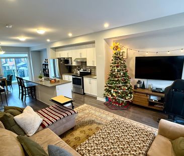 For Lease - 1079 Speedvale Court, Kanata, Ontario - Photo 2