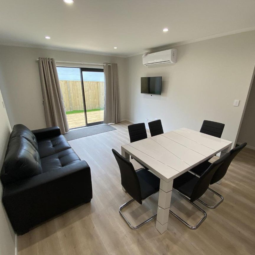 Short walk to Waikato Hospital - Photo 1