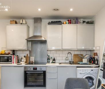 1 bedroom flat to rent - Photo 6