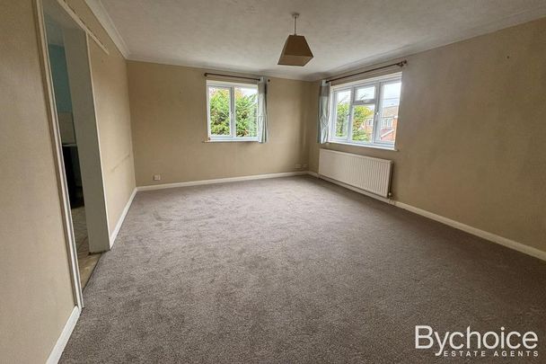 2 bedroom maisonette to rent - Photo 1