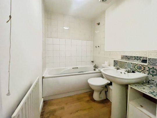 Trinity House, Argent Street, Grays, RM17 - Photo 1