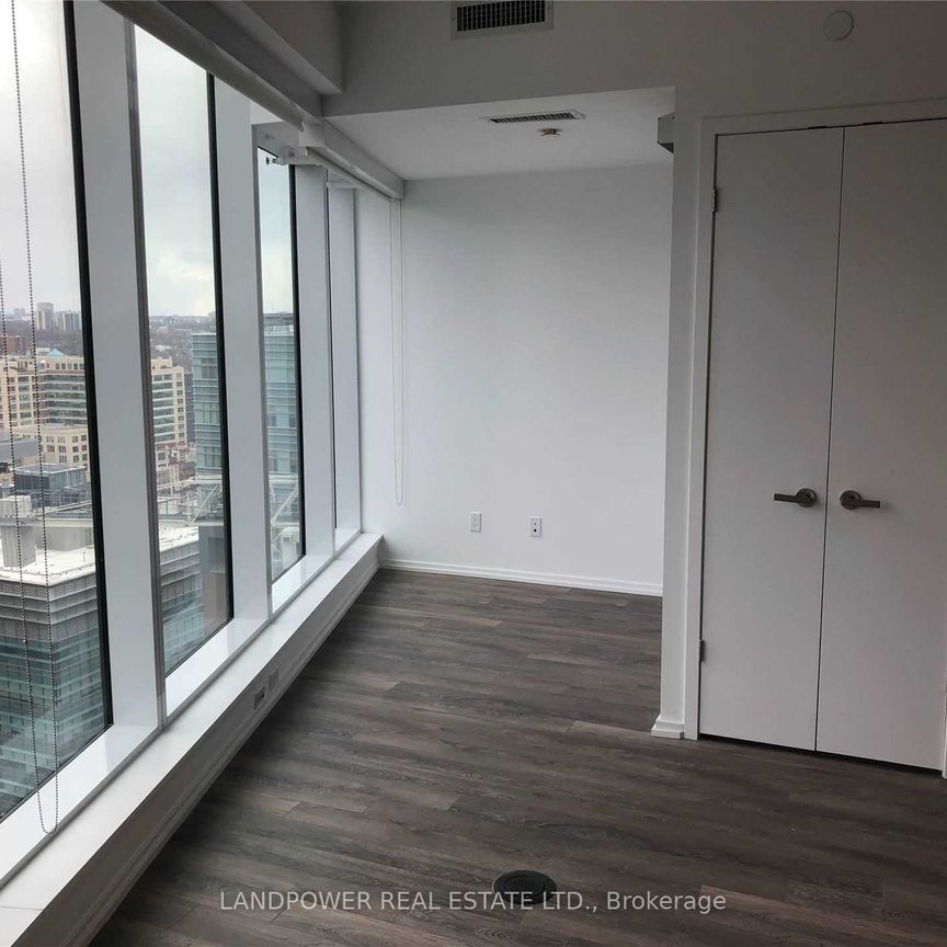 For Lease - 197 Yonge Street Unit# 2013, Toronto, Ontario - Photo 1