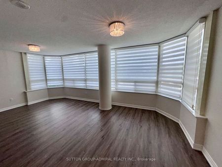 For Lease - 7 Townsgate Drive Unit# 207, Vaughan, Ontario - Photo 3