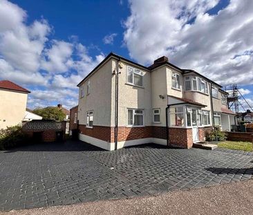 Brent Close, Dartford, DA2 - Photo 1