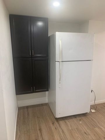 For Lease - 1393 Selkirk Avenue Unit# Lower 1, Oakville, Ontario - Photo 2