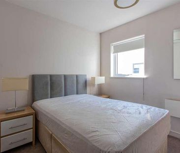 Dixie, Cardiff Bay, CF10 - Photo 3