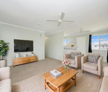 Your Perfect Family Home Awaits in Kelso - Photo 4