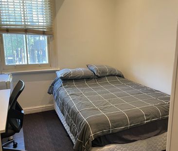 Darlington - Photo 5