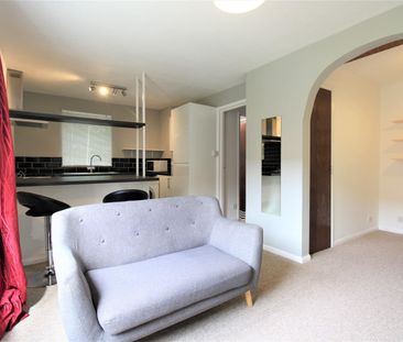 William Smith Close, Cambridge - Photo 6
