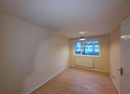 Chatsworth Road, London, E15 - Photo 5