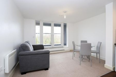 2 bedroom apartment to rent - Photo 2