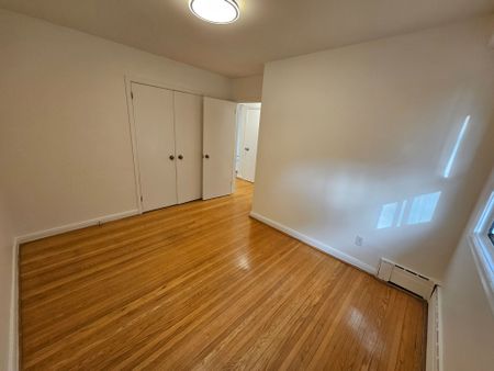 For Lease - 401 Winnett Avenue Unit# 5, Toronto, Ontario - Photo 2