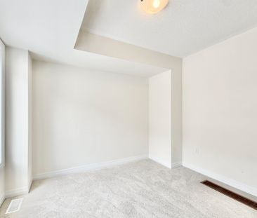 For Lease - 16 Tay Lane, Richmond Hill, Ontario - Photo 6