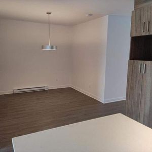 2 CH - 1 SDB - Laval - $2,250 /mo - Photo 2