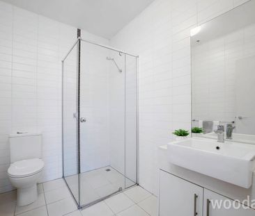 “Spacious, Charm and Convenience” - Photo 2