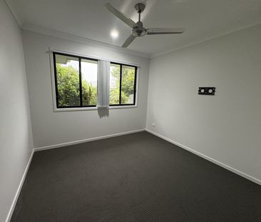Comfort, Space & Convenience! - Photo 2
