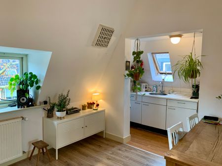 Te huur in het centrum van Bussum, een ruime studio met eigen voorzieningen - Foto 2