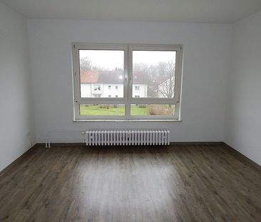 Renovierte 2-Zimmer-Wohnung im Ortsteil Schwerin gefällig! - Photo 1