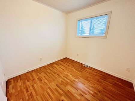 For Lease - 65 Kelso Crescent, Vaughan, Ontario - Photo 4