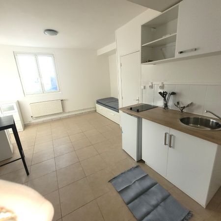 Location Appartement 1 pièce 21m² CALAIS 62100 - Photo 3