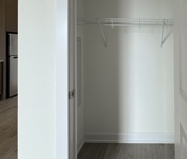 For Lease - 3220 William Coltson Avenue Unit# 405, Oakville, Ontario - Photo 6