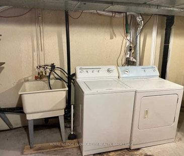 For Lease - 12 Lorne Court Unit# Basement, Brampton, Ontario - Photo 2