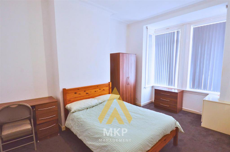 5 bedroom terraced house to rent - Photo 4