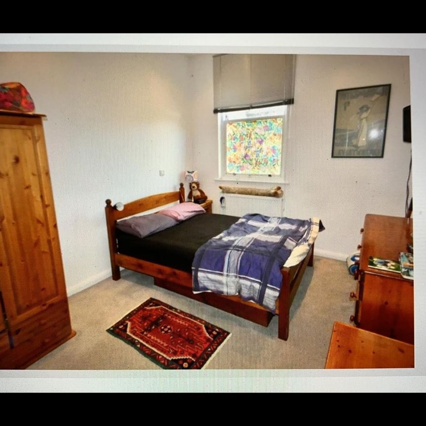 2 Bed Flat, Birch Polygon, M14 - Photo 1